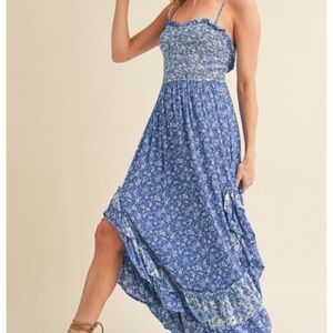 Aemi and Co. Stunning back detail boho dress